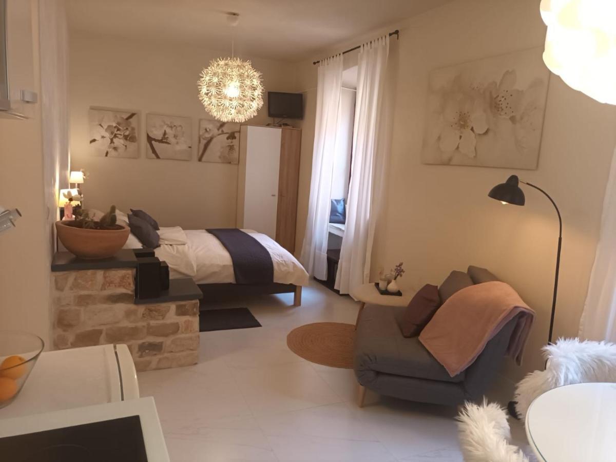 Leut Apartment コルチュラ エクステリア 写真