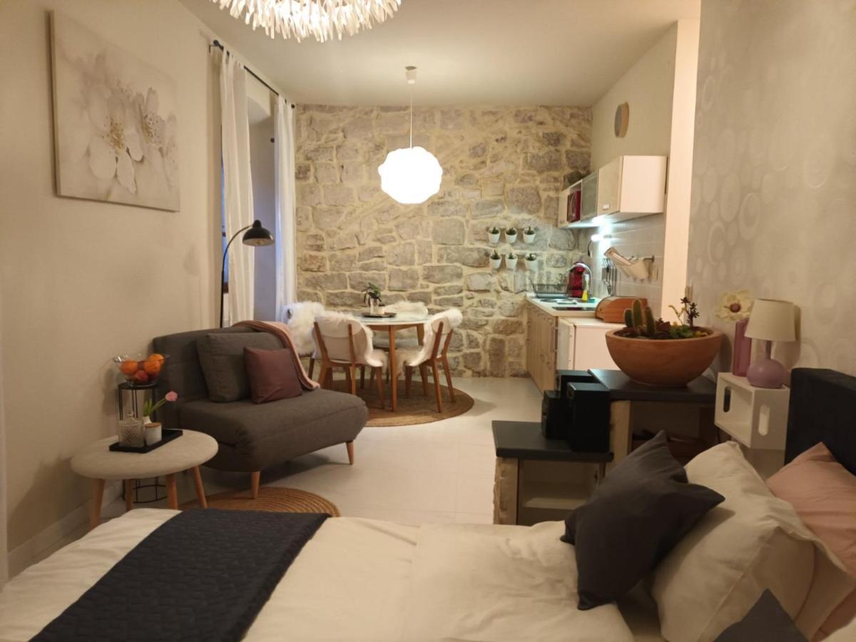 Leut Apartment コルチュラ エクステリア 写真